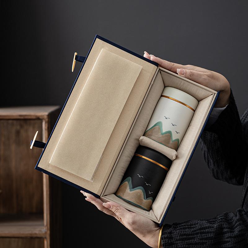 Portable Black Pottery Tea Canister Travel Set Ceramic Kungfu Tea Storage Jar Gift Container Home Office
