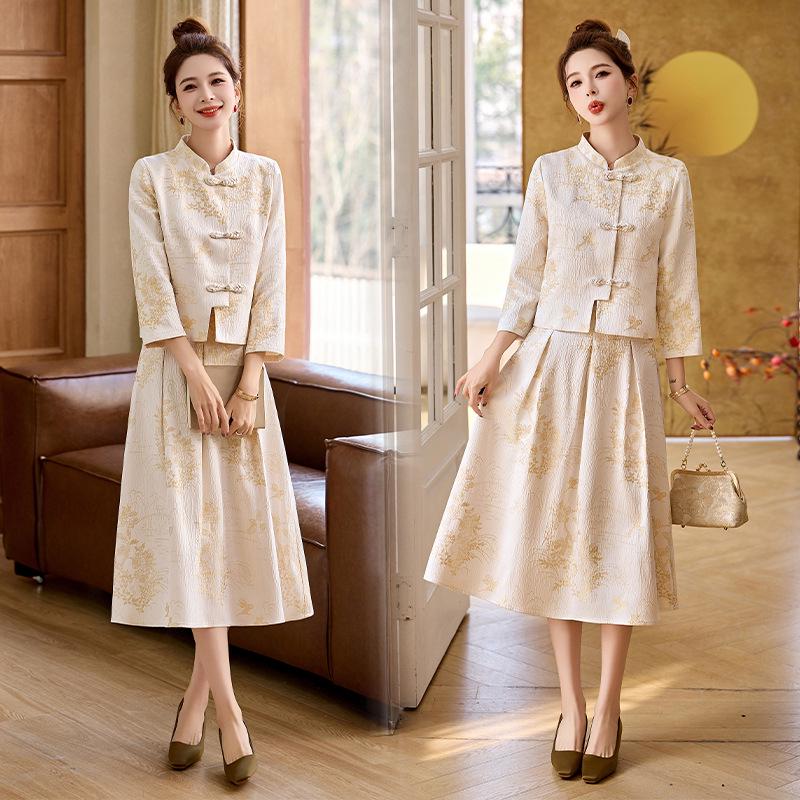 

Элегантный женский комплект пальто и юбки миди Весна 2025 - LB992 M (45-55 kg) золотой