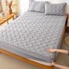 Simple solid color cream wind padded fitted sheet 3-piece set four-leaf clover pattern mattress cover student dormitory