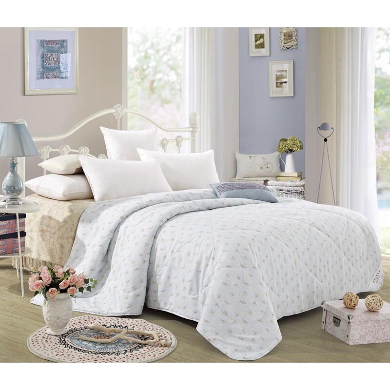 

FUANNA Sacred Flower Summer Comforter