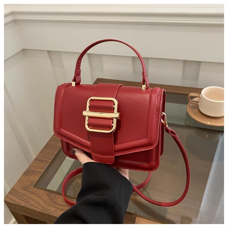 Simple and Fashionable Personalized Women's Bag 2025 New Niche Portable Shoulder Bag Retro Texture Messenger Commuter Small Square Bag
