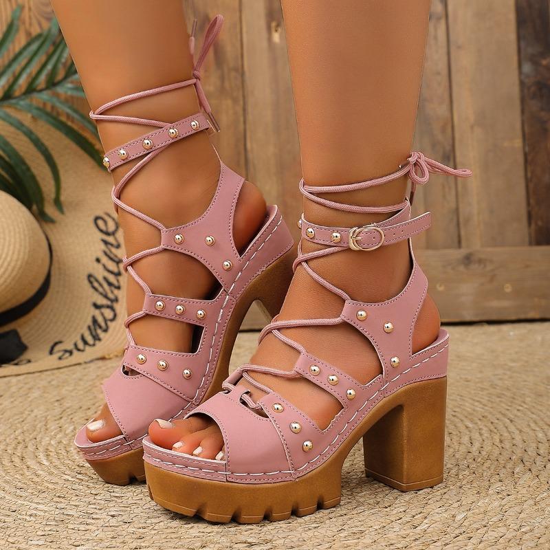 Summer new thick-soled thick-heeled open-toed rivet high-heeled sandals show height and thinness, fashionable and comfortable sandals 36