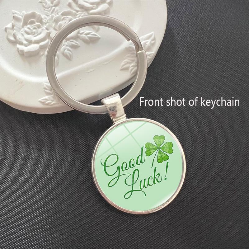 Green Lucky Clover Keychain Pendant - Four-Leaf Clover Charm for Good Luck