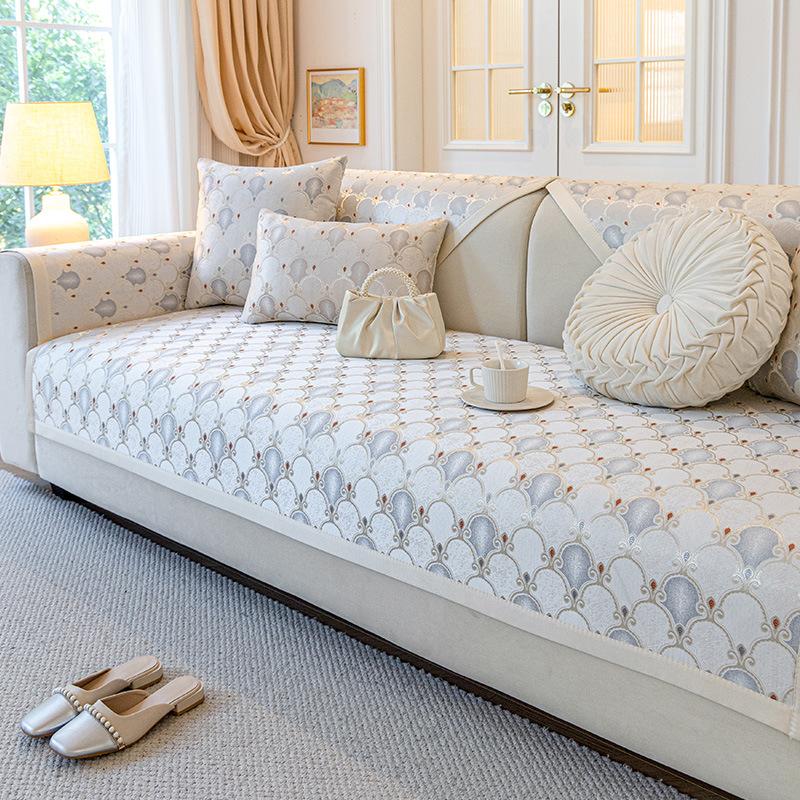 

European Sofa Cushion New Four-Season Universal Light Luxury High-End Sense Cover Towel Non-Slip Leather Seat Cushion Cover Cloth 70*70cm