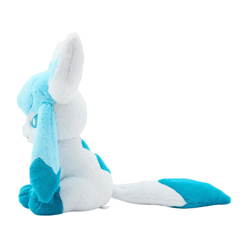 Pokemon Center Original Fluffy Hug Plush Toy Glaceon