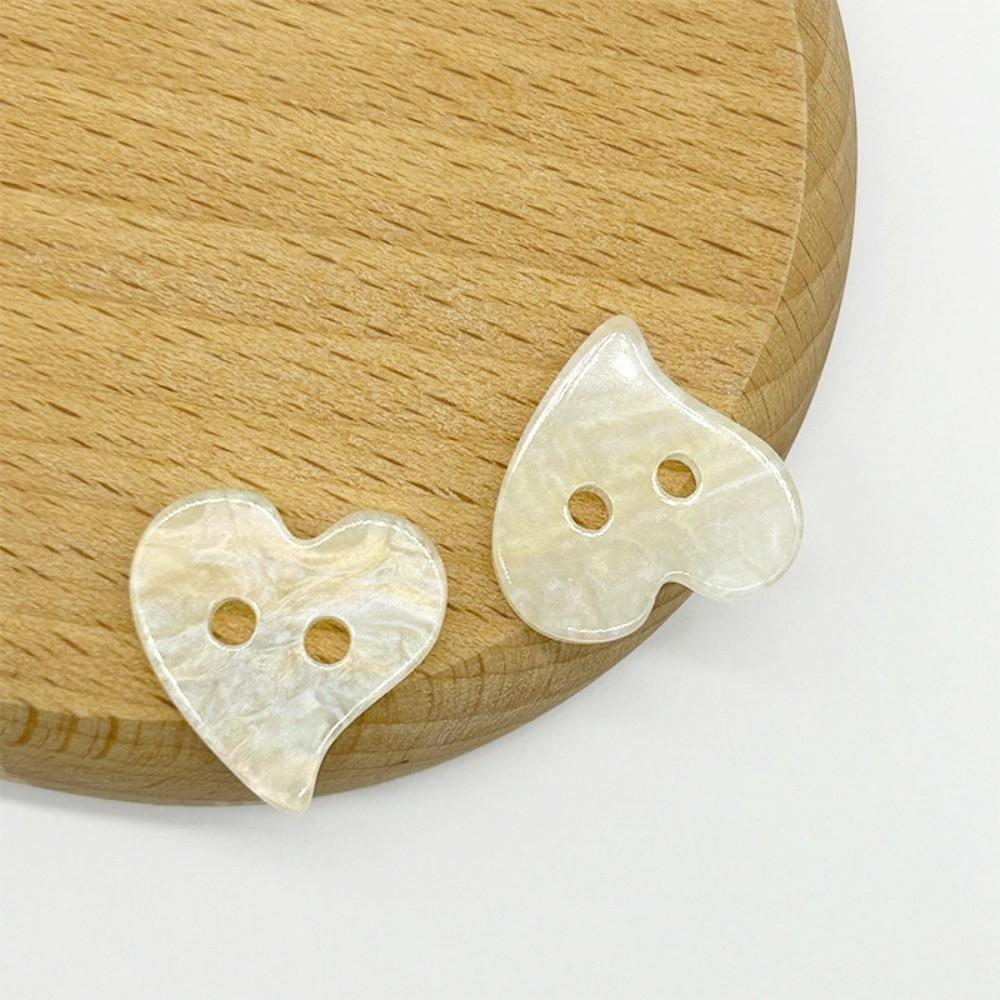 30pcs Glossy Surface Heart Buttons Cute Resin Buttons Mini Butterfly Buttons Clothing Coat