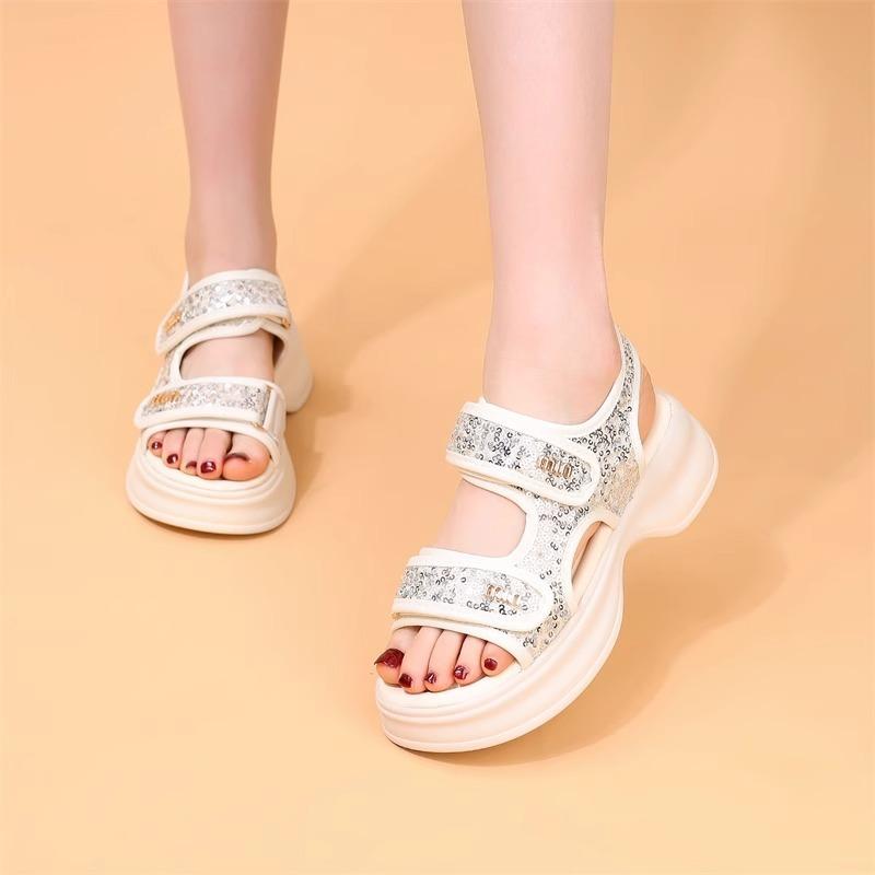 Nouvelles Chaussures de Plage Décontractées à Semelles Épaisses et à Velcro pour Femmes Augmentant la Taille pour Chaussures de Sport et Sandales