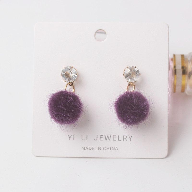 

New Temperament Short Stud Earrings Wild Simple Bobo Ball Female Models Earrings For Women Zircon brincos bijoux