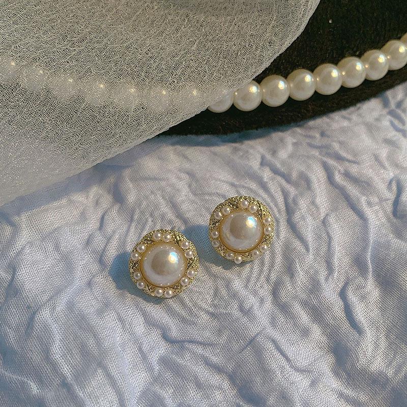 Women Girls Korean Style Camellia Baroque Pearl Earrings Fashion Vintage Jewelry Bow Heart Shape Elegant Lady Ear Rings Ear Clip