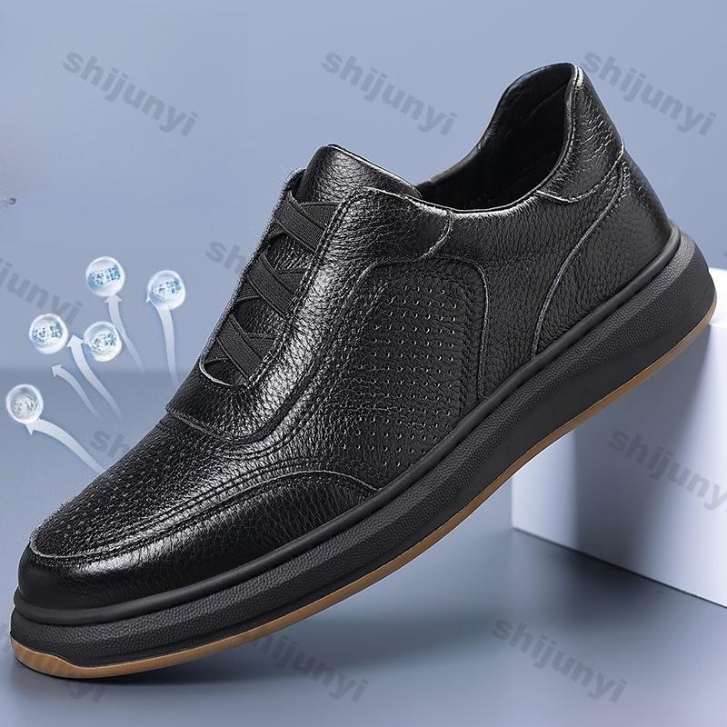 Fashion Men's Slip on Leather Shoes Autumn New Hollow Breathable Fashion Casual Shoes Comfortable Height Increase Outdoor Non Slip Flats