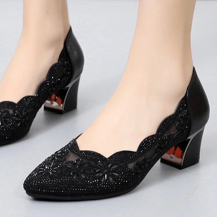 Spring Summer Fashion Hollow Out Genuine Leather Pumps Women Shoes Med Heels Square Heel Mesh Ladies Office Shoes Crystal