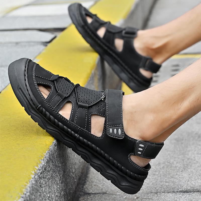 Summer Men's Leather Sandals Handmade Outdoor Ventilated Beach Slides Non-Slip Sole Casual Shoes