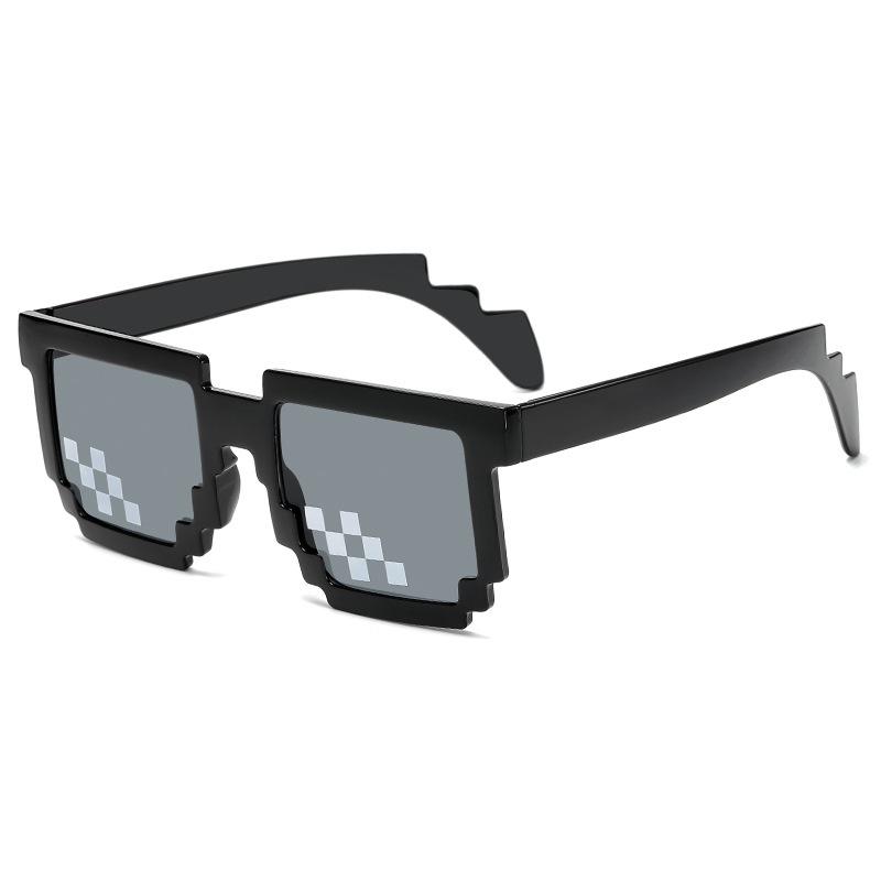 

Солнцезащитные очки 8 Bit Thug Life, пиксельные женские солнцезащитные очки, мозаичные солнцезащитные очки для мужчин и женщин, унисекс, подарочные игрушечные очки as the picture