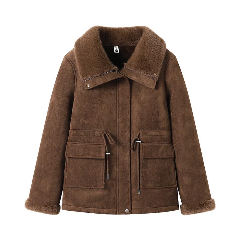Mid-Age Women's Winter Fashion: Velvet-Thickened Short Cotton Jacket with Leather and Fur
