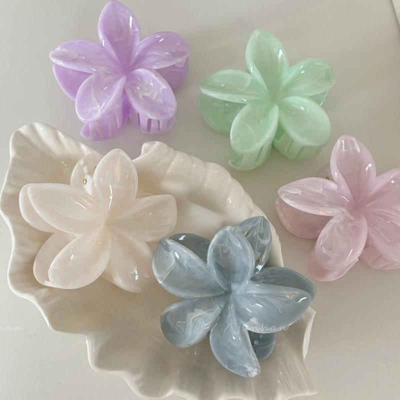Flower Hair Claw Clip for Women Fashion Hair Clips Crab Clamp Barrettes Girls Hair Accessories Summer Shark Hairpin Headwear 1pc