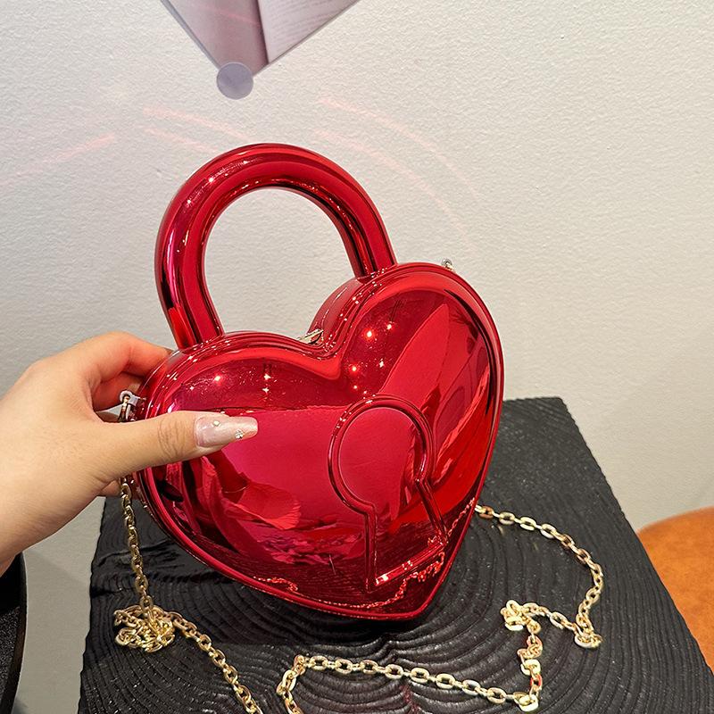 2025 Women's New Mini Crossbody Chain Shoulder Bag Acrylic Fashion Love Shape Candy Color Jelly Handbag Women Party Dinner Bag