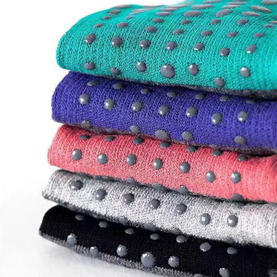 1 Pair Women Yoga Socks Non-Slip Bottom Five Toe Socks Ballet-Style Design Studio Exercise