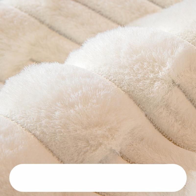Cream Style Sofa Cushion Autumn and Winter Thickening Plush Cushion Winter Non-Slip Thickened Sofa Cover Cloth