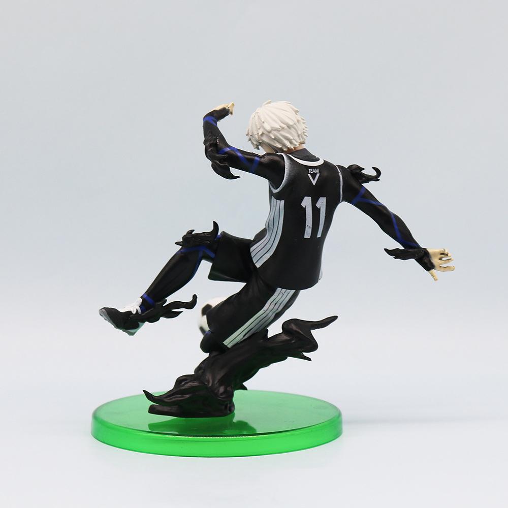 BLUE Lock Figure Isagi Yoichi Reo Mikage Seishiro Nagi Figure Play Football Action Figure Model Collection Doll Toy Xmas Gift