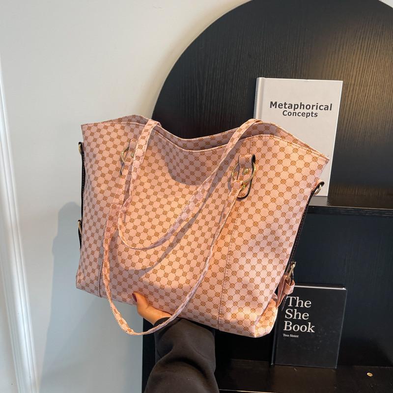 Stylish Large Capacity Tote Bag For Women In Trendy Korean Design Perfect For Everyday Use