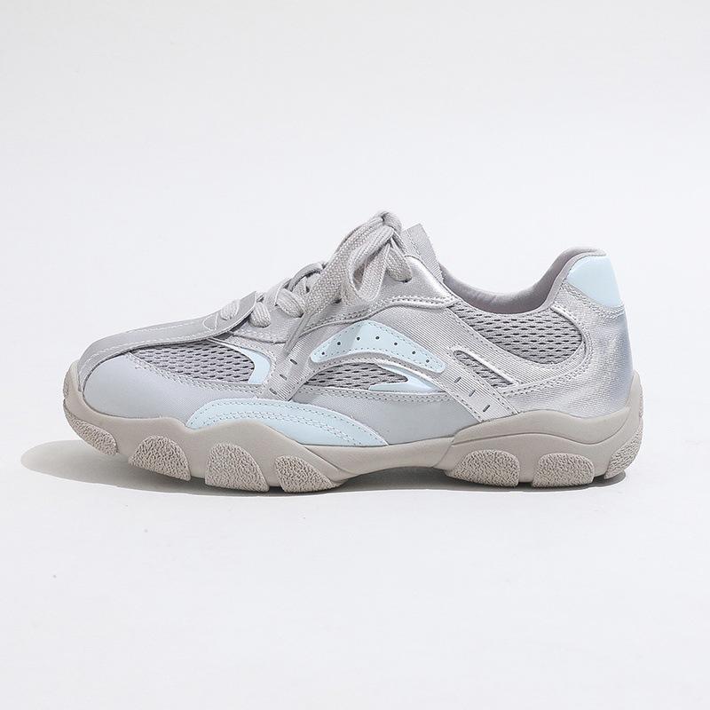 Retro soft leather German training shoes women s 2025 new light color matching running sports Forrest Gump shoes non-slip mountaineering shoes 35 серый 3649₽