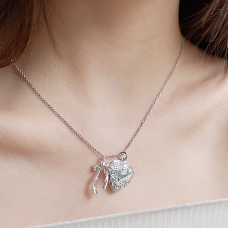 

OVT-U Heart Rocket & Flow Ribbon Necklace Silver