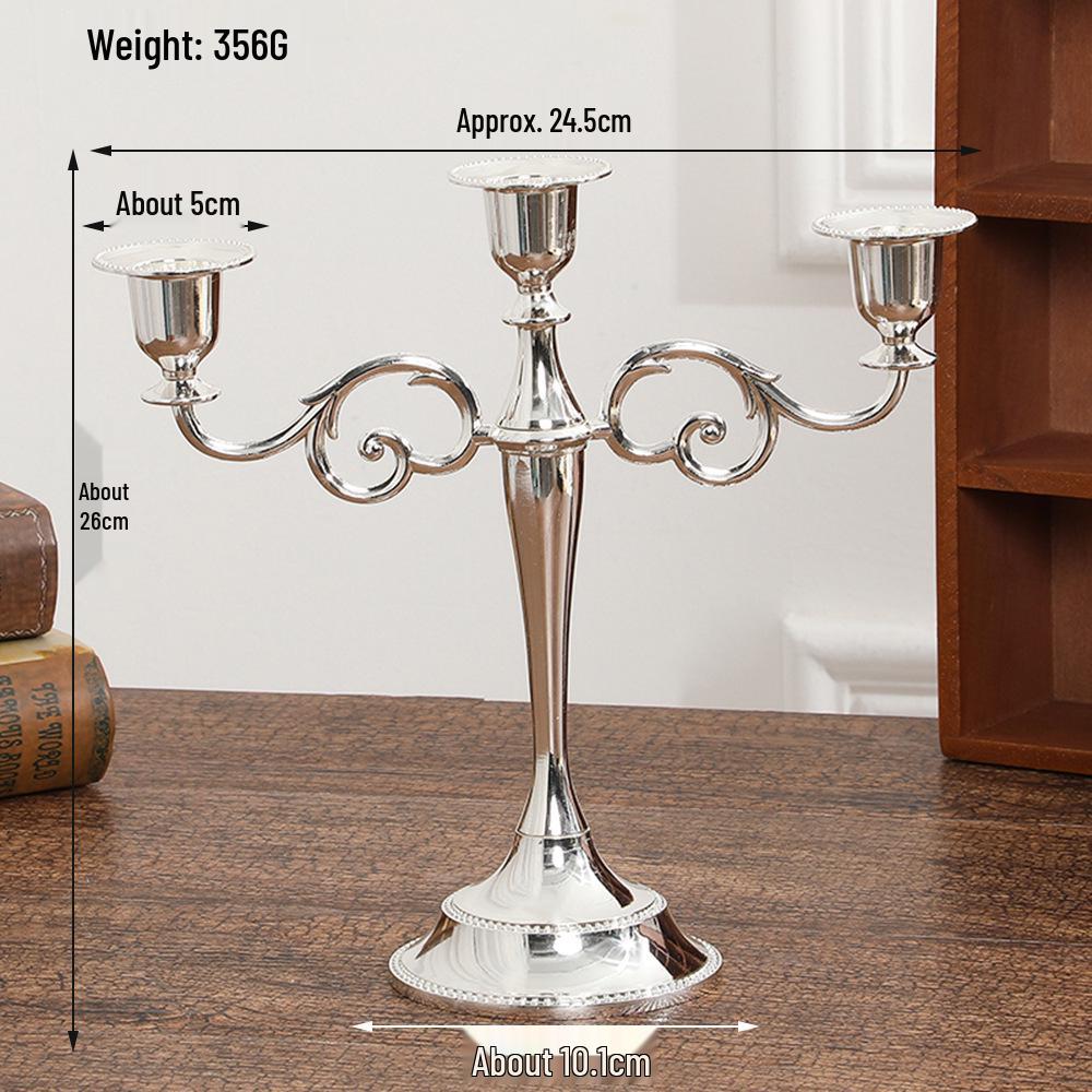 European Retro Triple-Head Candlestick for Candlelight Dinners and Home Decoration