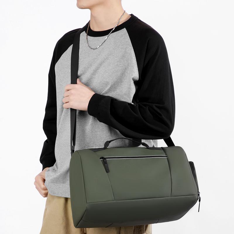Men's Fitness Travel Bag Large Capacity Shoulder Crossbody Bag Separation Shoes Bags Sports Storage Bag