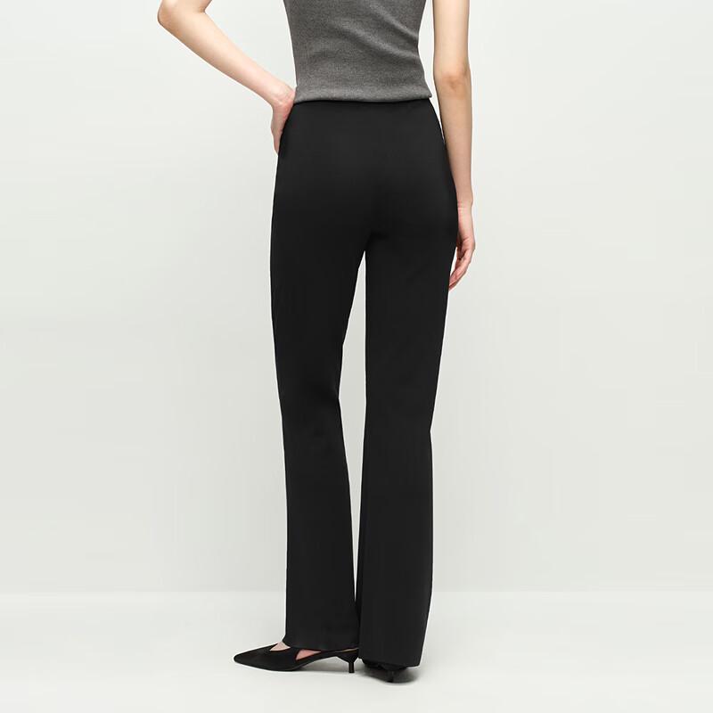 OVVOVV Women's Classic Elastic Waist Knit Flared Pants