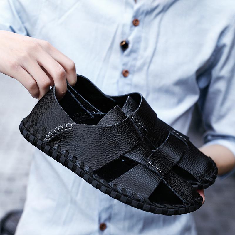 Summer 2021 New Cool Slippers Men's Beach Trend Casual Men's Trend Hole Shoes Breathable Lazy Shoes