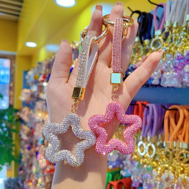 Diamond Star Keychain With Elegant Design For Gifts And Parties