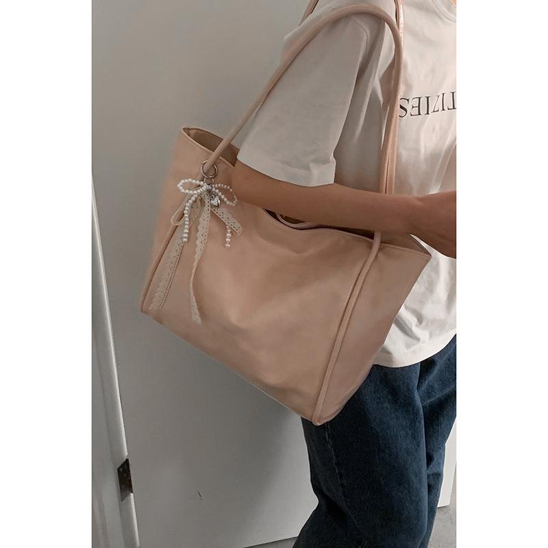 Korean Version of Casual Large-capacity Commuter Bag Women's 2025 New Fashion Tote Bag Simple Shoulder Armpit Bag