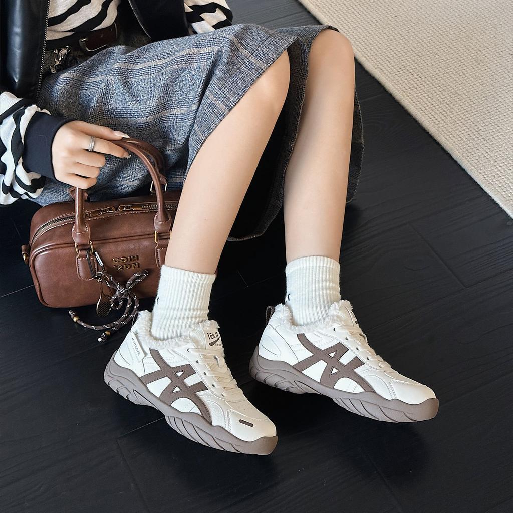 Retro German Training Shoes Women's New Autumn and Winter Heightening Casual and Versatile Forrest Gump Shoes Soft-soled Cotton Warm Sports Shoes