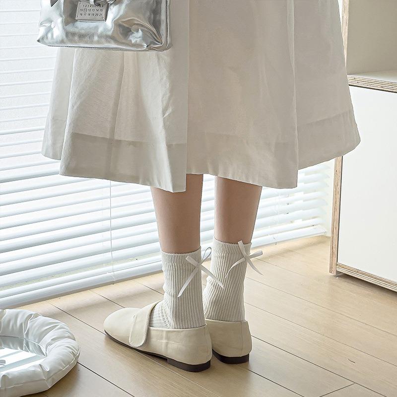 5 Pairs of Women's Bow Tie Versatile Mid Calf Stacking Socks