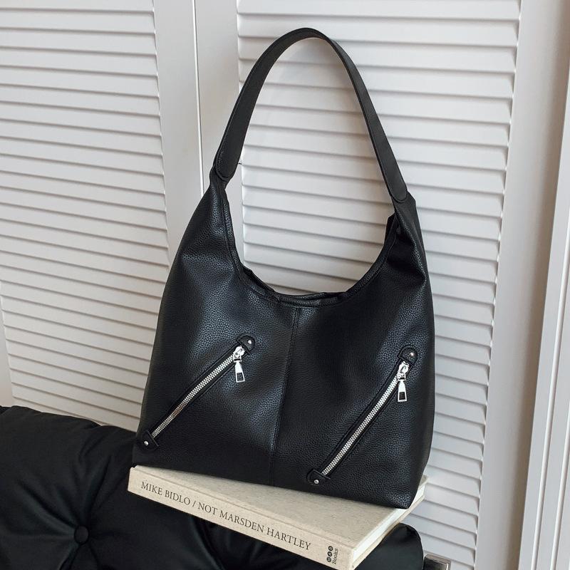 

Commuter large-capacity Korean version ins niche tote bag women s summer solid color new bow foreign style shoulder bag чёрный