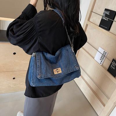 Retro Casual Denim Bag Women's 2026 New Sense Chain Shoulder Bag Large Capacity Commuter Tote Bag