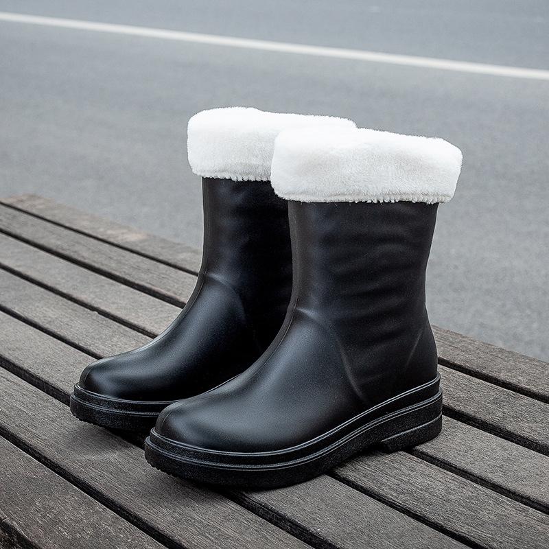 New rain shoes women's fashion medium tube rain boots women's Korean version of the trend adult work shoes women's non-slip