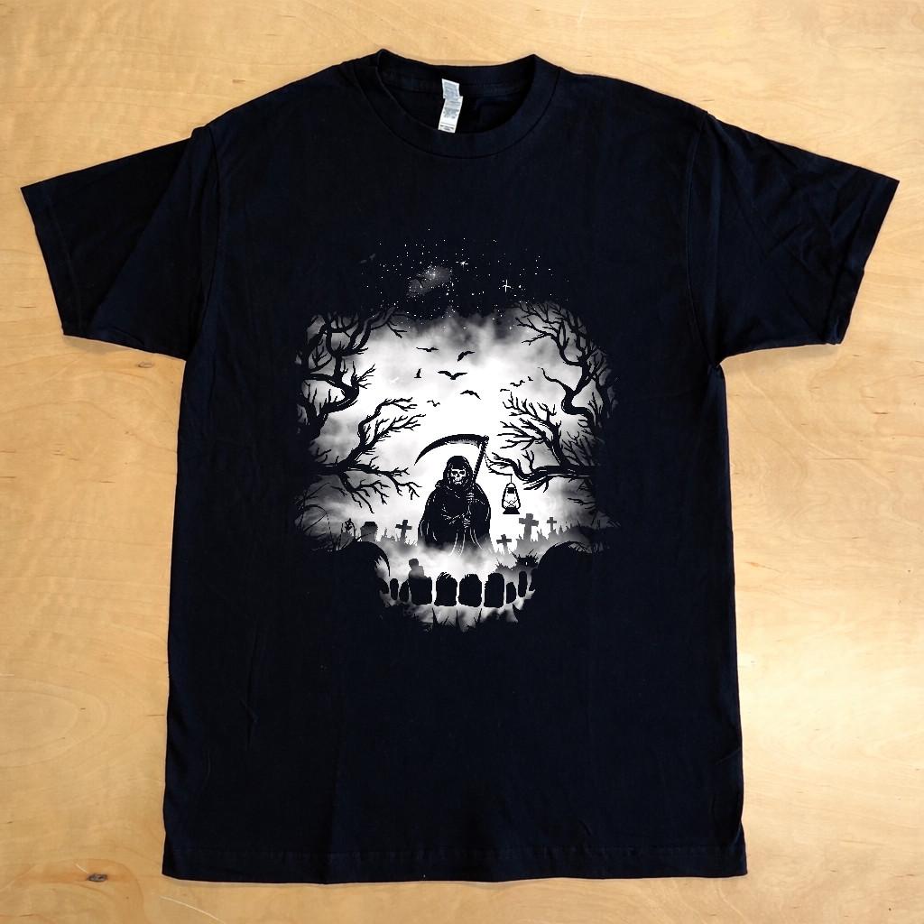 Spooky Grim Reaper Halloween T-Shirt with Scary Skull Graphic - Funny Costume Te S