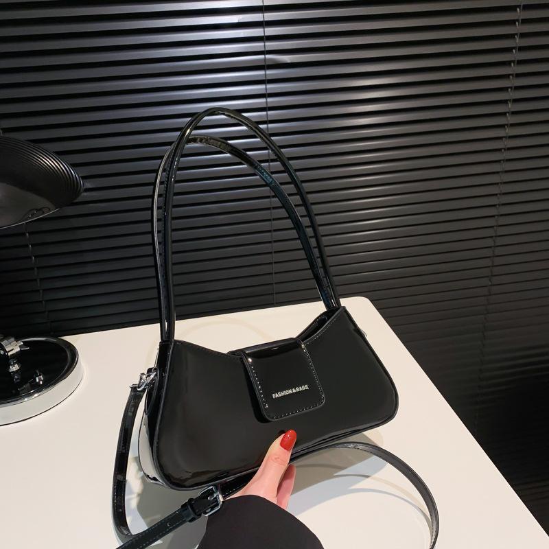 Niche Design Underarm Bag Women's New Simple Baguette Bag Personalized Fashion Shoulder Messenger Women's Bag