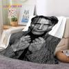 Mads Mikkelsen 3D Schauspieler Star Weiche Flanelldecke für Betten Schlafzimmer Sofa Picknick, Überwurfdecke zum Zudecken Outdoor Freizeit Nickerchen Geschenk