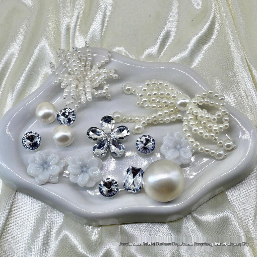 Luxury Pearl Ballet Shoe Accessories Set with Flower Buckles