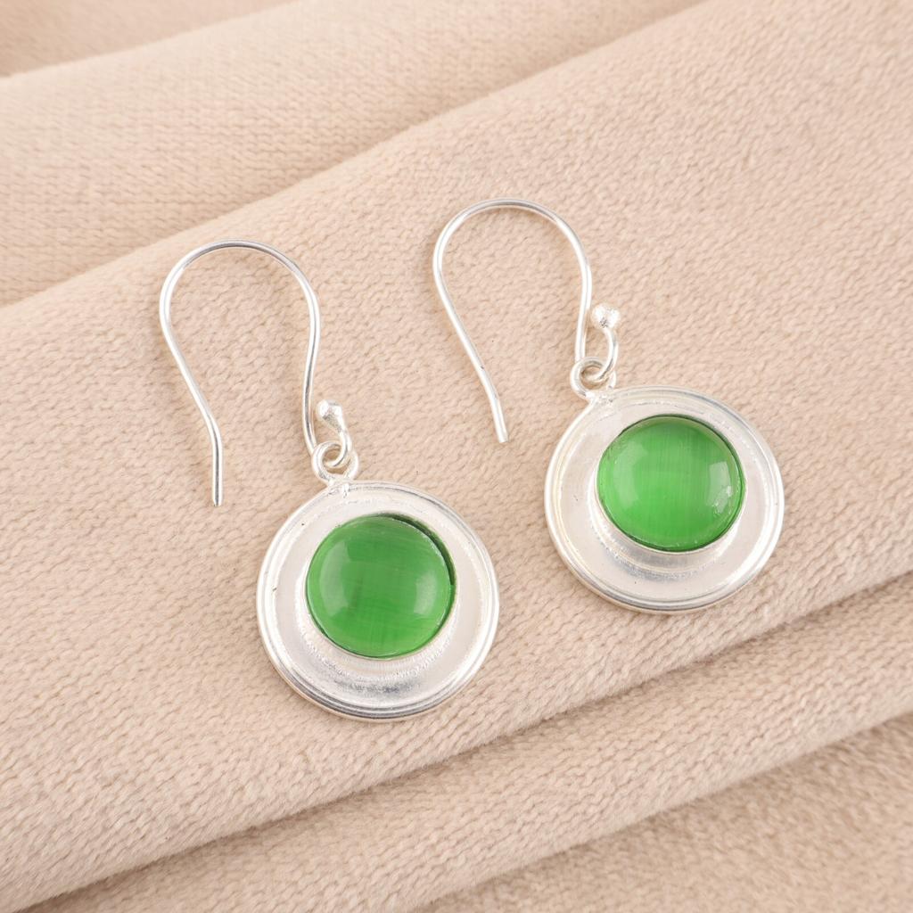 925 Sterling Silver Green Cat's Eye Gemstone Jewelry Handcrafted Earrings 1.40" EE-4-46