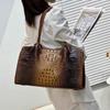 Crocodile Pattern Leather Tote: 2025 Large Capacity Handbag, Single Shoulder or Underarm Bag for Women.
