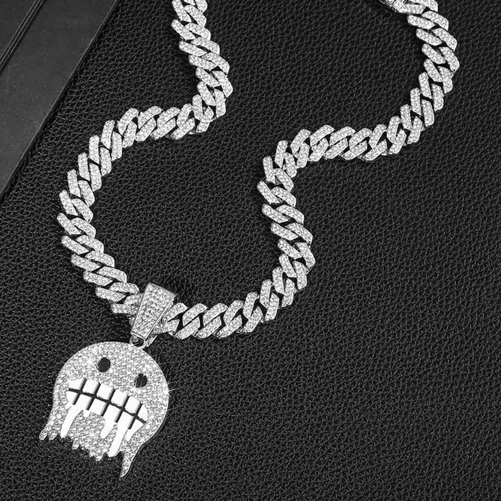 Collana Pendente Emoji con Strass in Stile Hip Hop Europeo con Catena Cubana in Lega