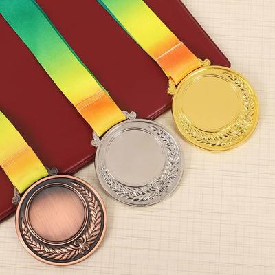 2 Zoll Gold Silber Bronze Auszeichnungsmedaille mit Halsband Sieger Auszeichnungsmedaille für Kinder Schulsportfest