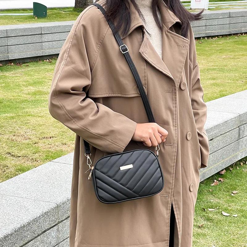 Fashion Women's Small Bag PU Leather Messenger Bags Zipper Handbags Purse Summer Travel Bag for Female