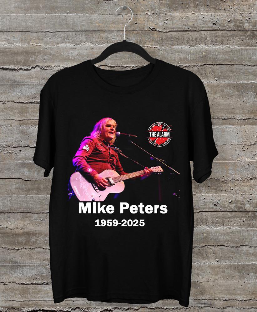 

Remembering Mike Peters 1959-2025 The Alarm Band Black All Size Shirt S