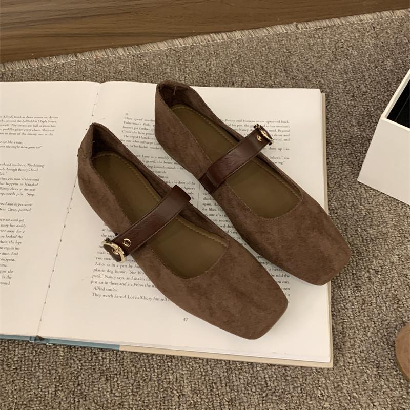 

Bailamos 2025 Новые брендовые женские балетки Модные туфли-лодочки с круглым носком и неглубоким вырезом Мягкий плоский каблук Уличные платья Одинарные туфли 35