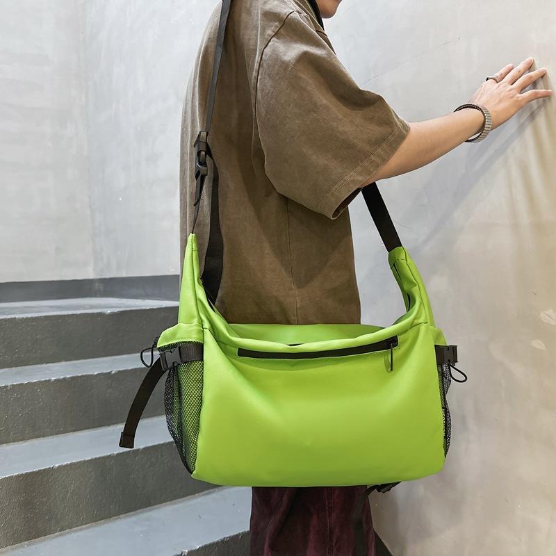 Messenger Bag for Men and Women College Students Class Bag Commuting Leisure Shoulder Bag