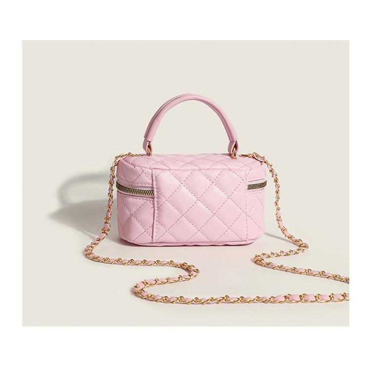 IELGY Niche Design Sweet Female Bag Chain Box Bag Embroidered Thread Diamond Shoulder Messenger Bag Portable